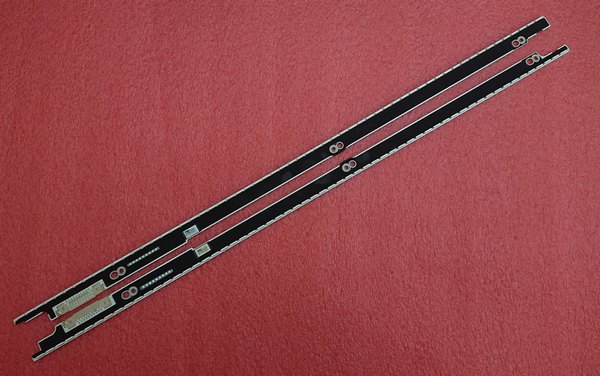 Samsung 2013SVS40 7032SNB R59 L59 3D BN96-25444A BN96-25443A 40inch 1PAIR used tested