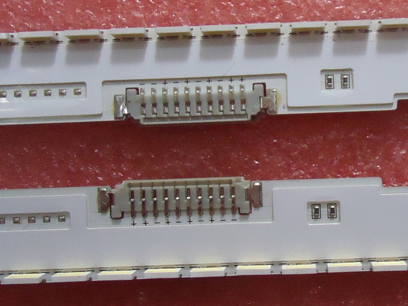 UA60ES8000J 2012SVS60_7032NNB_3D_LEFT88 Set New