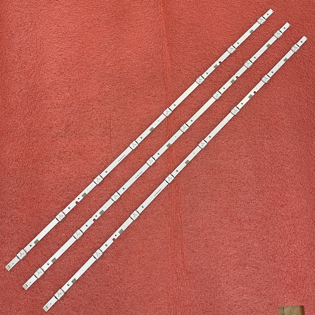 LM41-00144A 00121X 2015 SVS39.5 FCOM FHD 3PCS/set